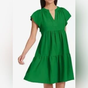 Calvin Klein Green Lightweight Split-Neck Tiered A-Line Short Dress - Size 4